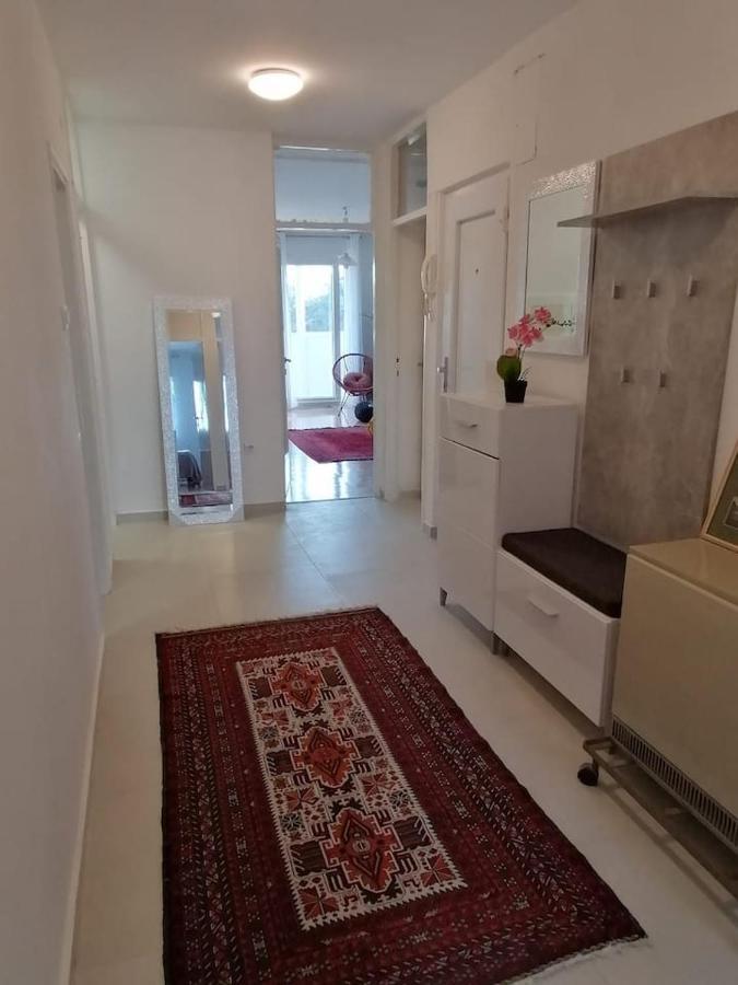 Sunny Spot Apartment Pula Exterior photo